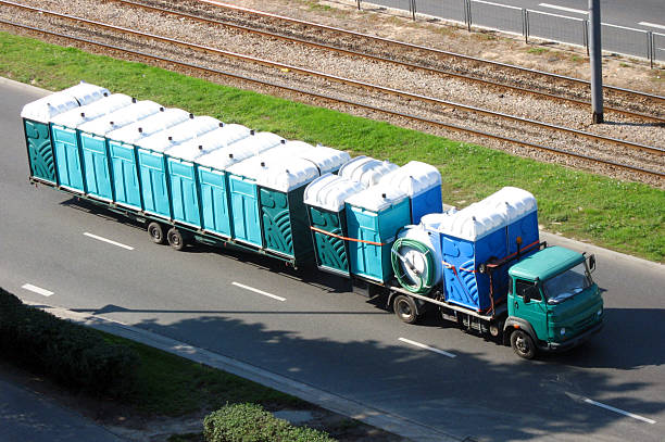 Best Porta potty rental near me  in Far Hills, NJ